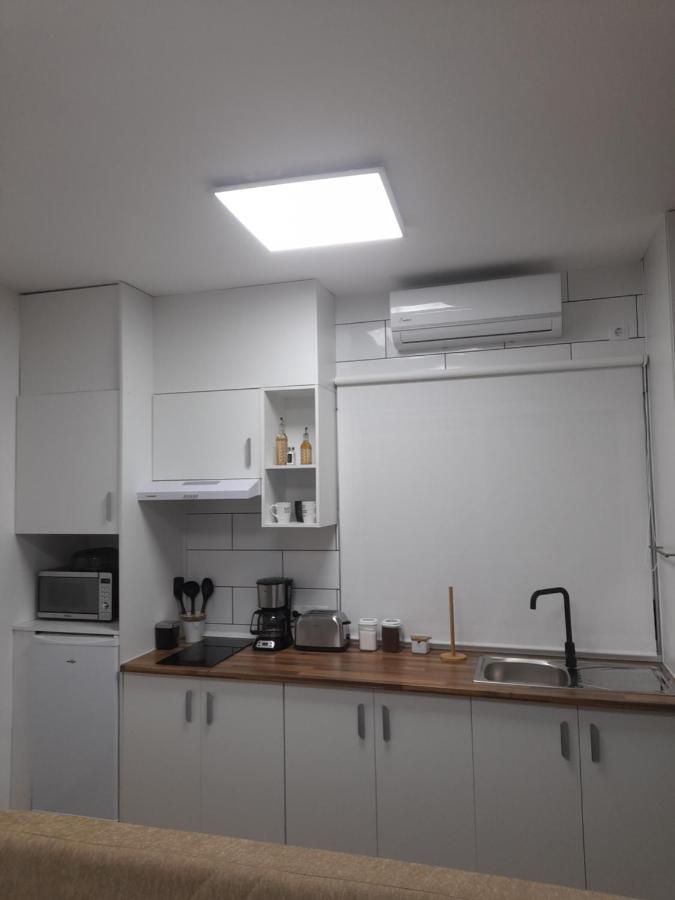 Las Tres Llaves Apartment Barcience Exterior photo